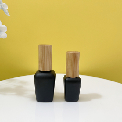 Kleurrijk Oem de Flessenvierkant van het Spijkerglas om Ovale Vorm 10ml 12ml 15ml met Bamboe GLB